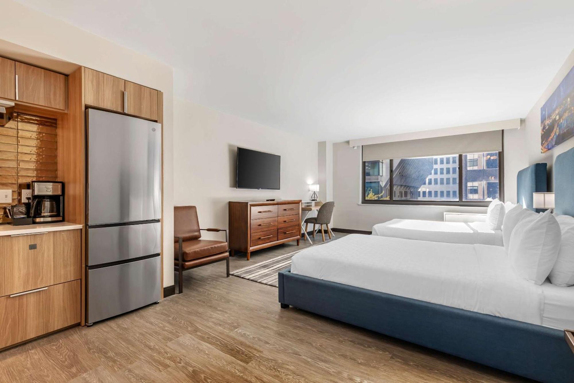 Sonder The Quincy Hotel